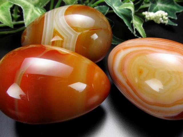 1個売り カーネリアン(赤瑪瑙) エッグ 高さ約50mm 重さ約80g-90g 可能 