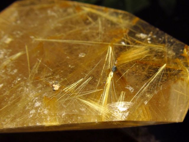 透明・放射ルチル ファンシーカット ルチルクォーツ ポリッシュ 高さ約18mm 重さ約53g ポリッシュ 金運上昇 激レア ギラギラ針 一点もの ブラジル産