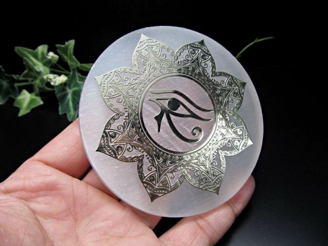 聖母マリアのガラス！セレナイトの大きなプレート