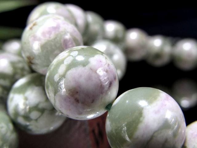 お買い得価格 世界的レア鉱物 トレモライト 透閃石 ブレスレット 約