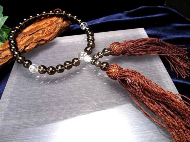 スモーキークォーツ 煙水晶 片手 略式 念珠 約10mm 親玉約11mm 二天玉約8mm 落ち着きと品格を備えた念珠 日常から法要まで幅広く使える一本 人絹房仕立て