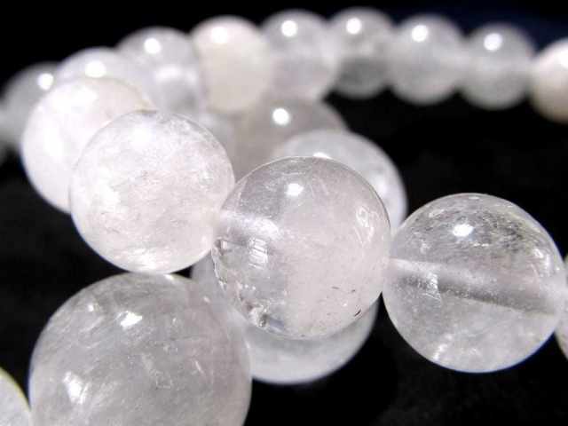流通量極少 カンジロバヒマール水晶 ブレスレット 10mm-10.5mm×20珠前後 幻の秘境カンジロバヒマール産 ふんわり白霧結晶タイプ ギャランティーカード付属