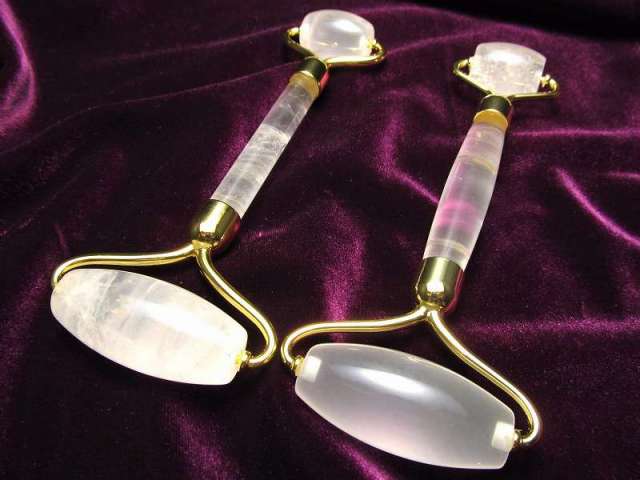 天然石 美顔ローラー 水晶 全長約140mm-145mm 1個売り 4A水晶使用