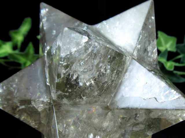 虹入り スモーキークォーツ アステロイド 小星型12面体 置物 最大幅約145mm 559.5g 五芒星と六芒星と正十二面体を兼ね備える 精神と肉体の調整に 1点物