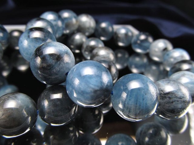 ブラックシラー アクアマリン ブレスレット 11.5mm-12mm×17珠前後 3月 