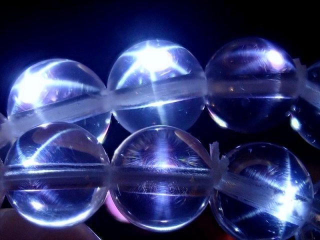 スタークォーツブレスレット 約8mm-8.5mm×23珠前後 輝くスター効果  