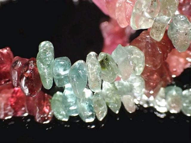 ☆限定再入荷☆健康をもたらす『電気石』100g【MIXトルマリンさざれ