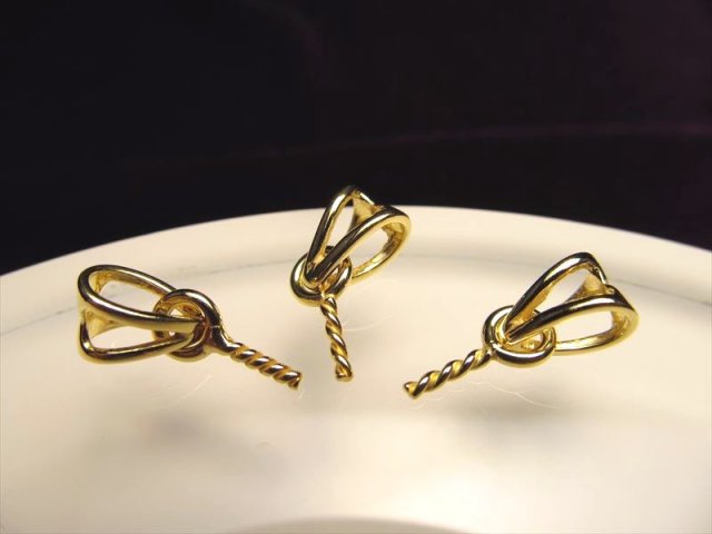 1個売り 高品質Silver925 ヒートンタイプバチカン 縦8.5mm チェーン通し部分3.5mm ヒートン部長さ約5.5mm 18金ゴールド仕様 BTC050