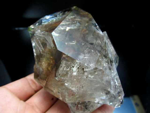 虹たっぷり 特大サイズ ハーキマーダイアモンド水晶 最大幅98mm