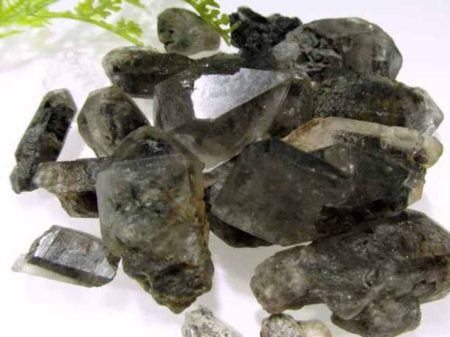 お得なセット売り エレスチャル 骸骨水晶 ポイント原石 100g