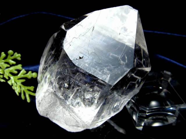 激レア！ サインジ渓谷産 ヒマラヤ水晶ポイント原石 重さ約104g 最大幅