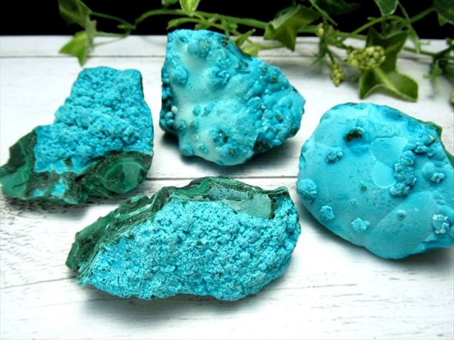 1個売り クリソコラ マラカイト 原石 重さ60g 70g 緑色の層状模様 水色の濃淡模様 感情を癒す石 アフリカ コンゴ産 Comrose