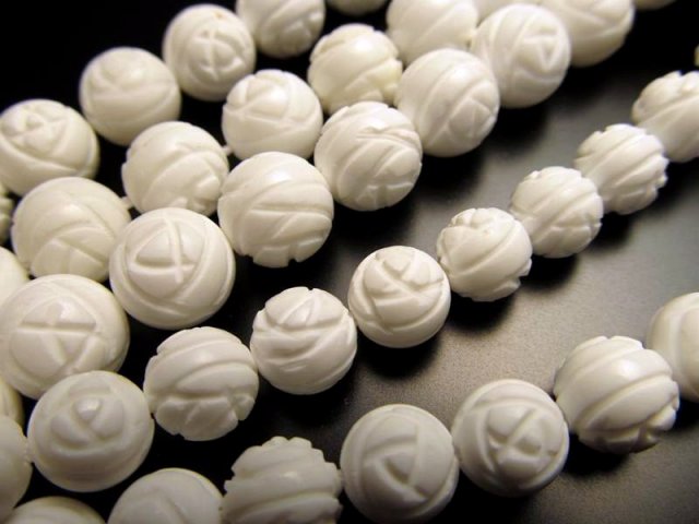 薔薇カット 約8mm珠 ホワイトオニキス 一連 約37-40cm バラカット 極上 天然石 ビーズ パワーストーン ブラジル産 パワーストーン 天然石