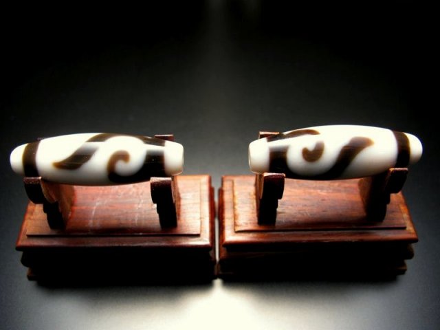 A至純天珠 金銭鈎白天珠 きんせんこうしろてんじゅ サイズ：約37ミリ 1個売り 極上 天然石 ビーズ パワーストーン te- パワーストーン 天然石