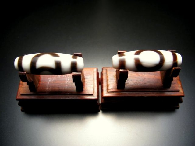 A至純天珠 日月白天珠 にちげつしろてんじゅ サイズ：約37ミリ 1個売り 極上 天然石 ビーズ パワーストーン te- パワーストーン 天然石