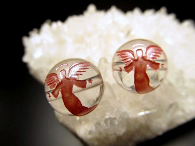 1珠売り 手彫り天使 エンジェル 10mm ピンク 横穴タイプ