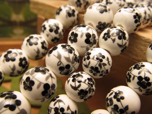 陶器製トンボ玉 とんぼ玉 花柄タイプL ラウンド型 約12mm 一連 約34cm 約30珠 昔ながらの人工ビーズ 激安 ビーズ rn-p パワーストーン 天然石