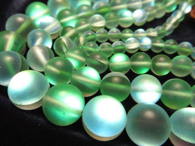 フロスト加工 約10mm珠 グリーン レインボーグラスオーラ・ルナフラッシュ 一連 約38-40cm 人工石 rn-s パワーストーン 天然石