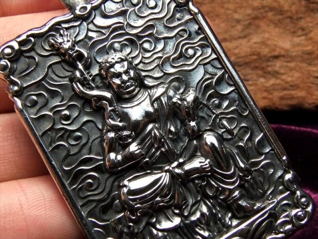 不動明王 高品質シルバー 両面彫刻 不動明王像 彫刻ペンダントトップ