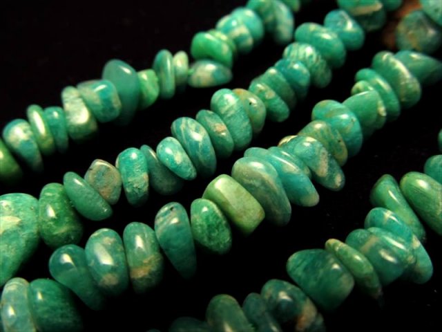 約5-10mm アマゾナイト さざれ連 一連 約38-40cm 濃いブルーグリーン ロシア産
