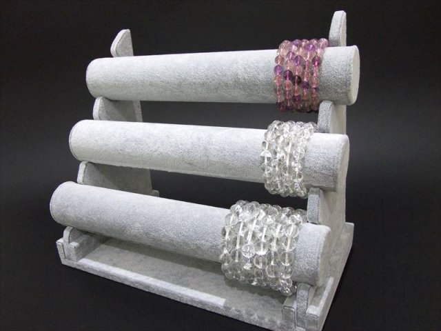 グレー 3段 ブレスレット用ディスプレイ什器 ブレスレットや腕時計の保管にも 起毛グレー サイズ約幅300mm 高さ240mm inmy