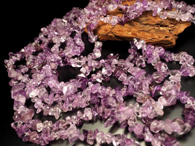 約6mm-10mm ラベンダーアメジスト さざれ連 一連 約84cm 透明キラキラさざれ連 ブラジル産