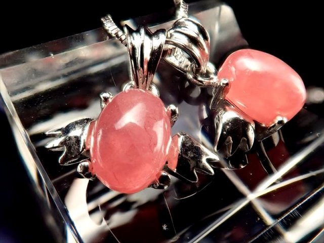 激安宣言 透明インカローズ ロードクロサイト エンジェル ペンダントトップ 石サイズ縦約9mm 1個売り オーバル型 天使ペンダントトップ Silver925