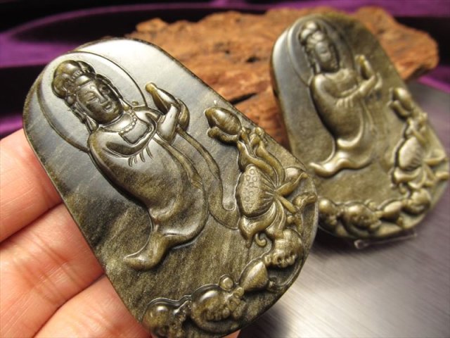 激安宣言 ゴールデンシャインオブシディアン(黒曜石) 観音彫り カービングプレート 縦約60mm メキシコ産 geki-obG33