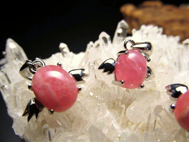 激安宣言 インカローズ エンジェルペンダントトップ 石サイズ縦約8.5mm-9.5mm 1個売り オーバル型 天使ペンダントトップ Silver925 geki-tensiA14