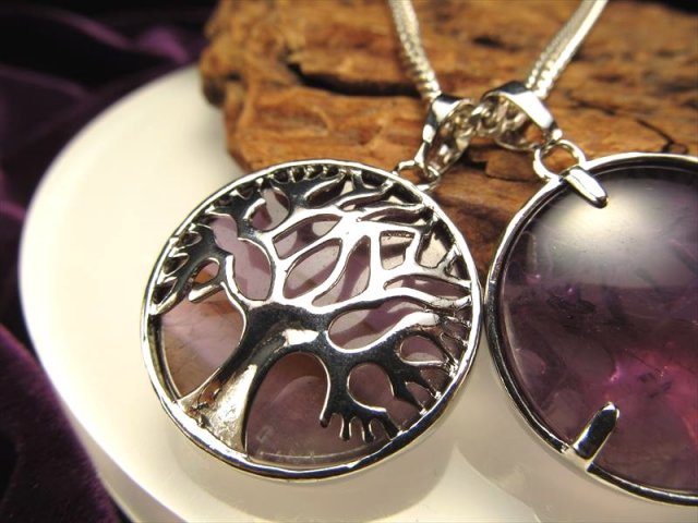 ツリーオブライフペンダントトップ 〈アメジスト〉 幅約27.5mm 世界樹モチーフ リバーシブルペンダントトップ ブラジル産