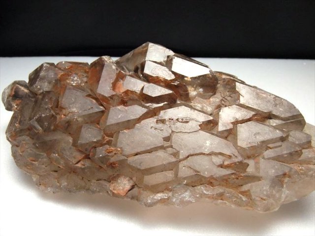 251g 巨大 セプタークォーツ 松茸水晶 ジャカレー水晶 カテドラル水晶 原石 ジャカレークォーツ(ワニ水晶)・カテドラルクォーツ 原石 重さ約