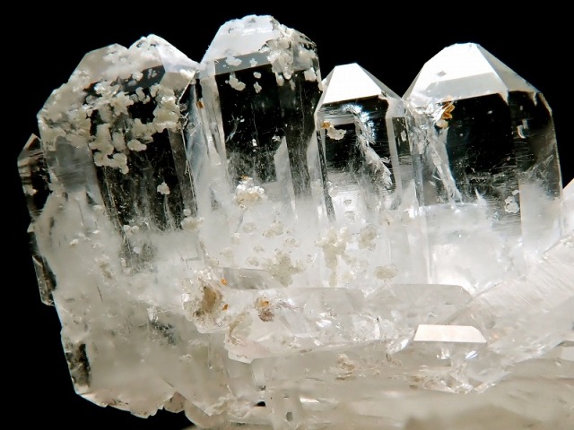 5A 激レア・パキスタンより直送 ファーデンクォーツ 天使の水晶 クラスター 最大幅約81mm 約85g 稀少1点物 再生と復活の象徴 パキスタン ハーラン産