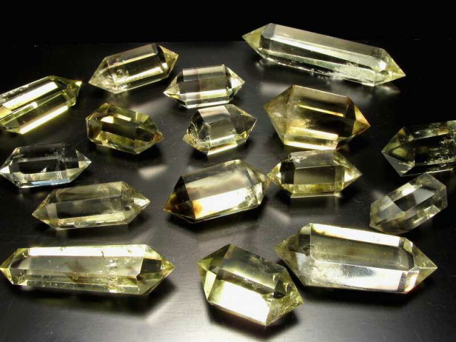 超透明 4A シトリン ダブルポイント 双剣 重さ 20g-30g 黄水晶