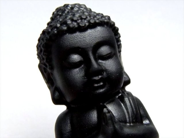 穏やかな表情 ミニ大仏 オブシディアン彫刻 坐像 ざぞう 阿弥陀如来像