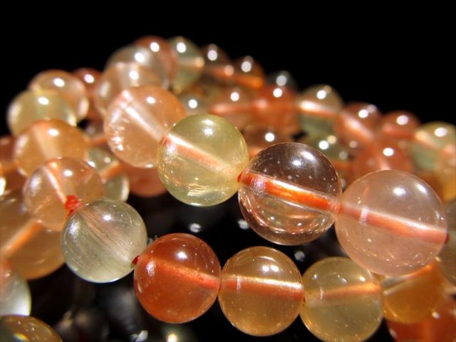 激安 MIXラビットファークォーツブレスレット 8.5mm-9mm×22珠前後 ふんわりパステルカラー 女性に人気 マダガスカル産