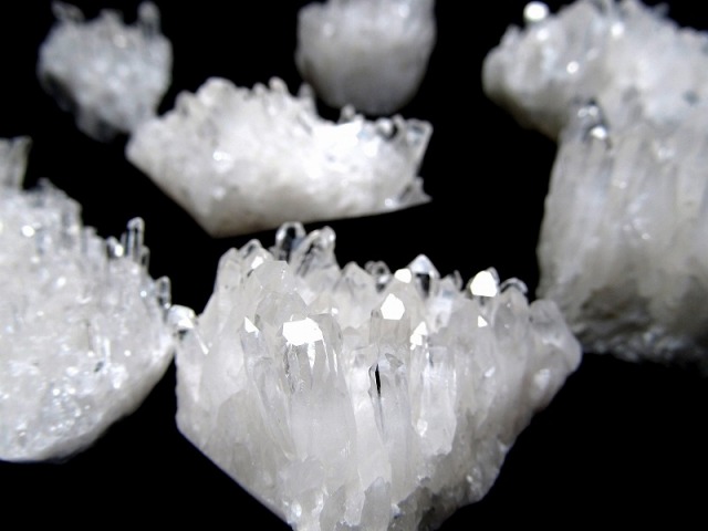 1個売り 4A 15g-25g 四川水晶クラスター 超透明結晶 超人気