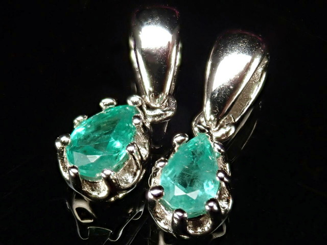 超透明宝石質5A エメラルド 翠玉 ペンダント ドロップカット 石サイズ縦約5mm Silver925 クラウンデザイン 世界四大宝石の一つ コロンビア産