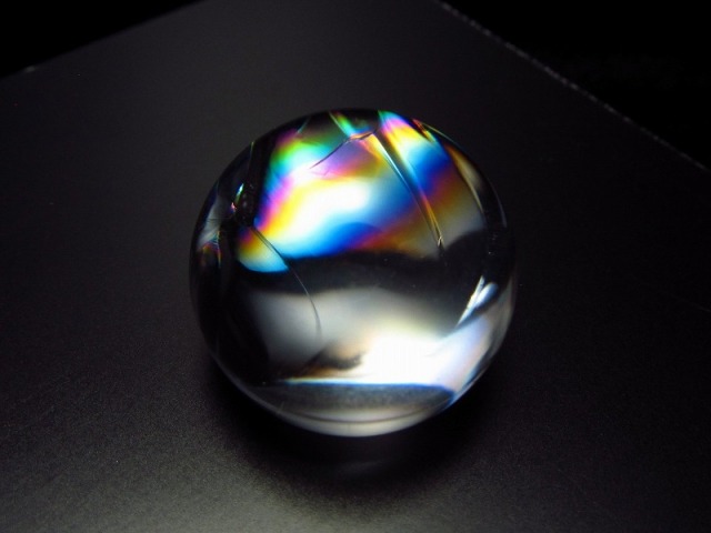 最高級 5A レインボー水晶 タンブル 携帯用ポーチ付き 幅21mm 重さ11g