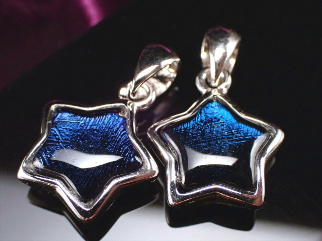 激安宣言 ギベオン 隕石 星型 ペンダントトップ Sサイズ 縦約11mm 1個売り バチカン含まない SILVER925 メタリックブルーカラー メテオライト