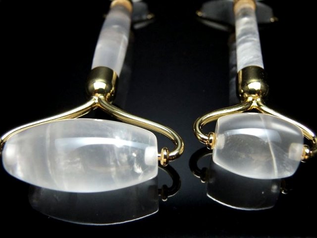 天然石 美顔ローラー 水晶 全長約140mm-145mm 1個売り 4A水晶使用