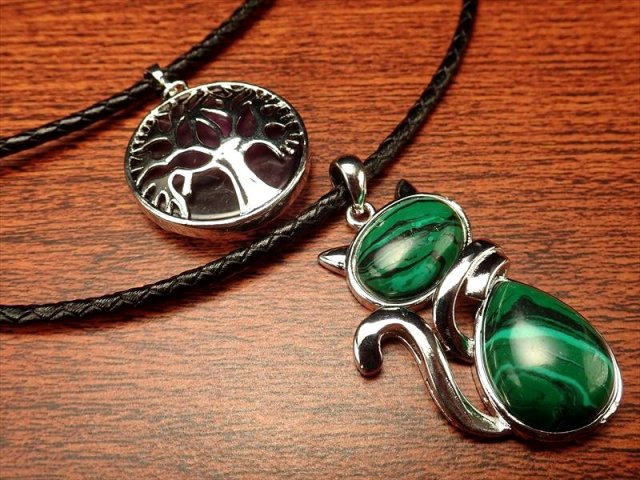 c★限定NEW★ペンダントトップの相方【約50cmクールな革紐ネックレス】❤ c☆限定NEW☆ペンダントトップの相方【約50cmクールな革紐ネックレス】❤