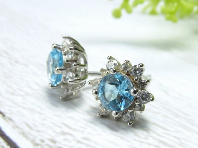 スイスブルートパーズ ピアス ラウンドブリリアントカット 石サイズ縦約5mm 透明度抜群 Silver925 ブラジル産 パワーストーン 天然石