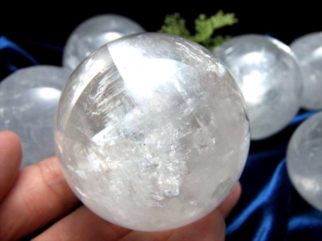 希少　ホワイトカルサイト　ハイグレード　結晶キラキラ 希少ホワイトカルサイトハイグレード結晶キラキラ