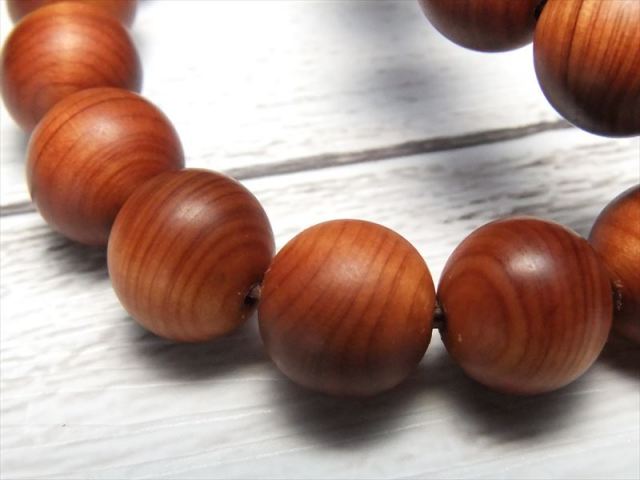 4A 崖柏木 ブレスレット 約10mm×19珠前後 ウッドビーズ 癒しの香り