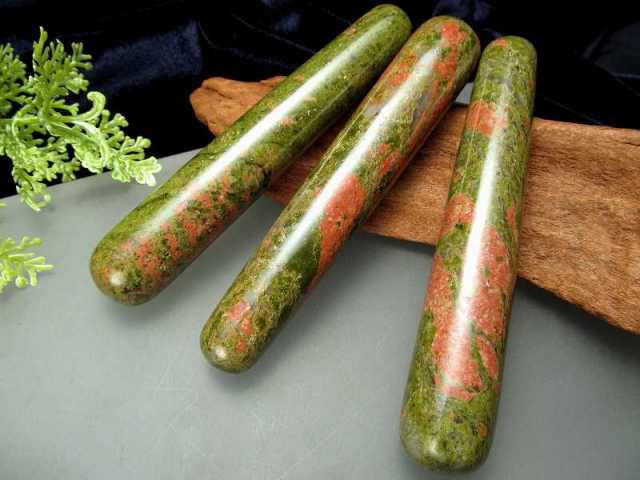 ユナカイト マッサージ棒 長さ約109mm前後 太さ約15-20mm ハートチャクラ 第4チャクラ の石 感情の起伏をコントロール マジックワンドにも