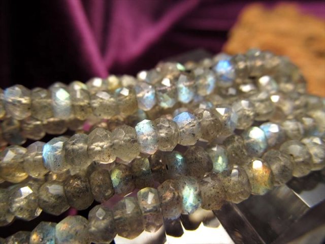 5.5mm-6mm ラブラドライト キラキラボタンカット 一連 約38-40cm 0.3mm糸通し 透明感抜群 マダガスカル産 パワーストーン 天然石