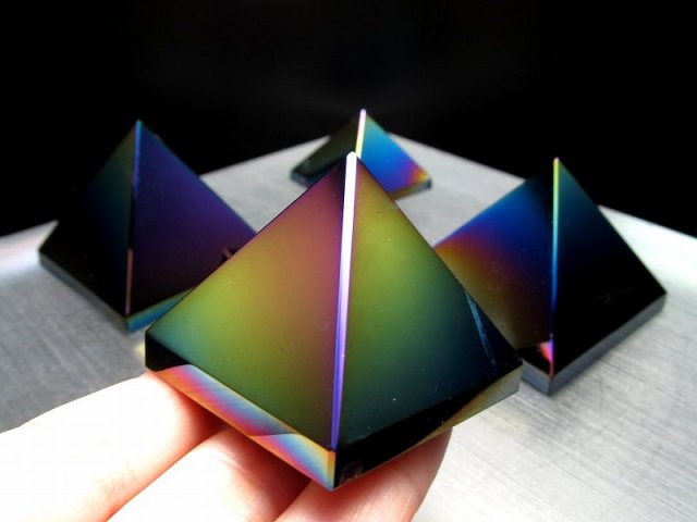 5.レインボーオブシディアン　黒曜石　天然石　瓢箪　魔除け　開運　占い　レア物 メタリック レインボーオーラ オブシディアン（黒曜石
