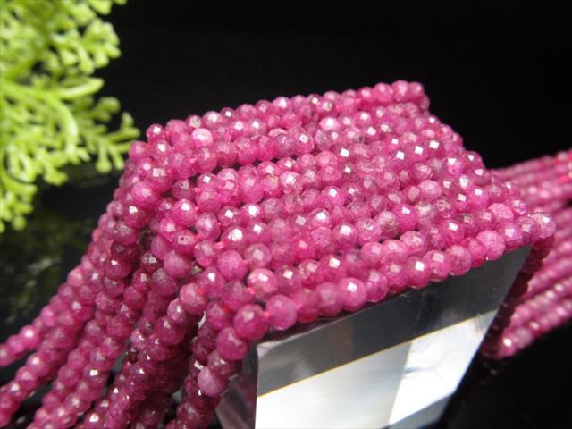 極小サイズ ルビー ボタンカット 約3mm 一連 約38-40cm ネックレスなど