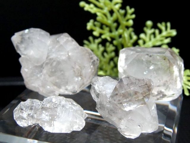 ダブルポイント・カテドラル入り エレスチャルクォーツ 結晶原石さざれ 50g入り 粒サイズ約5mm-30mm パキスタン産 ss-50 パワーストーン 天然石