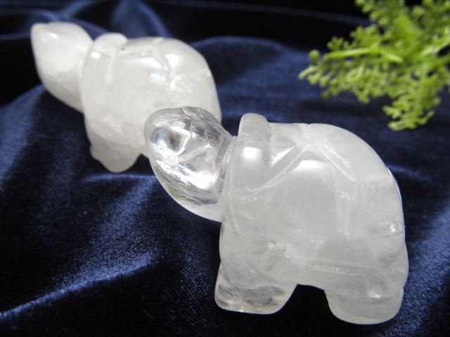 ミニサイズ 水晶 カメ 置物 重さ25g-35g前後 最大幅40mm前後 1個売り カメ 亀 幸運を運んでくれる神聖な生き物 ディスプレイ インテリアに パワーストーン